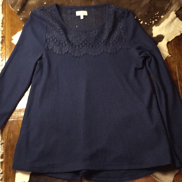Lucky Brand Tops - Lucky Brand Thermal and Lace Top
